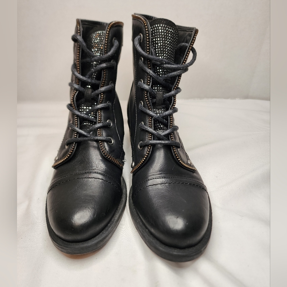 GBG Guess LaceUp Boots Black, Zipper Around, Sparkle Tongue SZ: 7.5M